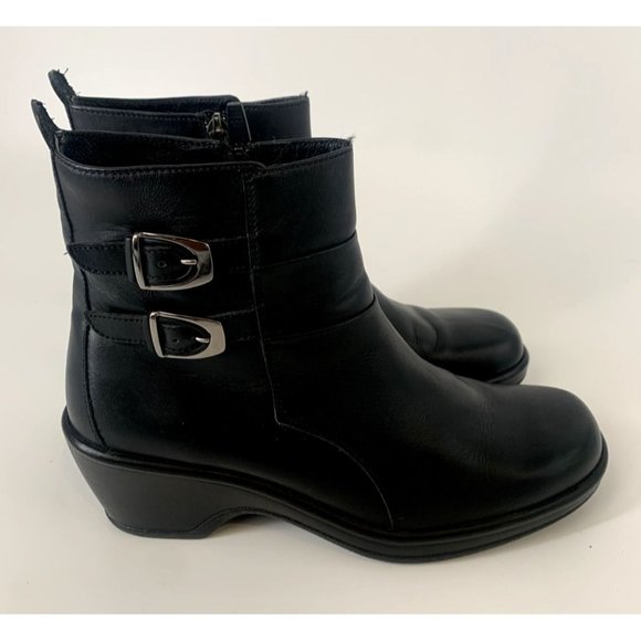 Dansko Shoes - Dansko Women's Meghan Black Leather Zip Up Boots Euro 41 US Size 10.5